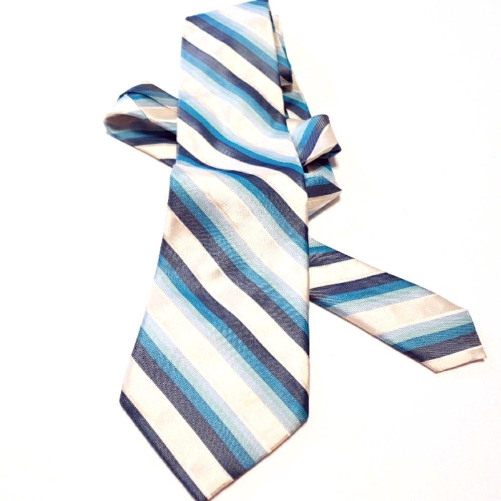 BACHRACH STRIPPED 100% SILK TIE